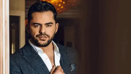 Arnavut yıldız Shpat Kasapi sahnede hayatını kaybetti