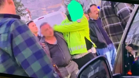 Gümüşhane’de Bıçaklı Saldırı Anları Güvenlik Kamerasında