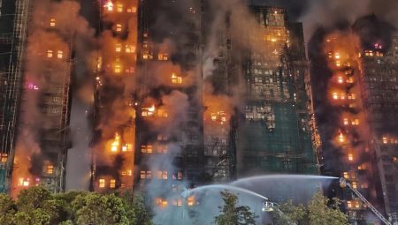 Hong Kong’da bir sitede çıkan yangında 36 kişi öldü, 29 kişi yaralandı