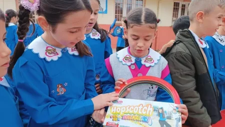 Ödemiş’te Çocuklara Spor Malzemesi Desteği