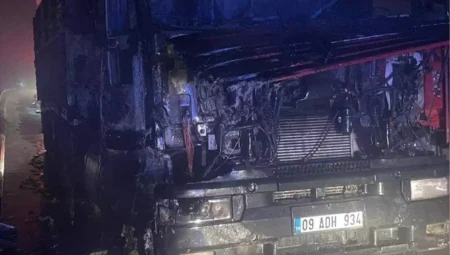 Osmaneli’nde Çekici Alev Aldı