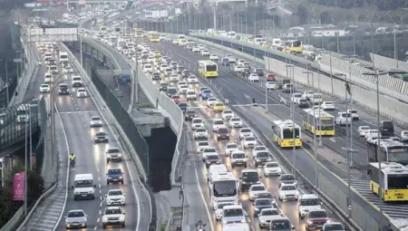 Papa Türkiye yolunda: Valilik, İstanbul’da ulaşıma kapatılacak yolları ve alternatif güzergahları açıkladı