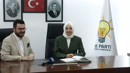 AK Parti Genel Başkan Yardımcısı Kaya, Kayseri’de temaslarda bulundu