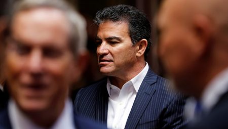 Eski Mossad Başkanı Cohen: İran’da özel birimlerimiz faaliyet gösteriyor