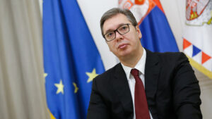 Sırbistan erken seçime gidiyor. Cumhurbaşkanı Vucic istifa etti