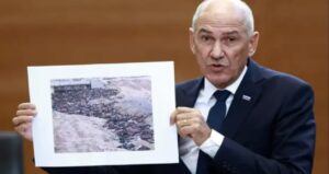 Slovenya Başbakanı İsrail’i aklamaya çalıştı! Dünyaya rezil oldu